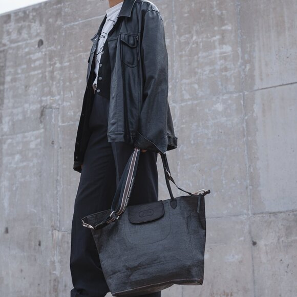 Tote Bag: Mori - Picture 5 of 9